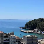 Sea View Apartment, هيماري