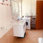 Sea View Apartment, 아파트