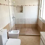 Sea View Apartment, 아파트 히마레