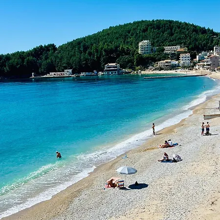 Sea View Apartment, Himara
