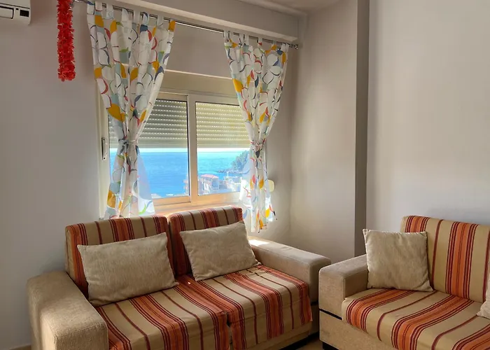 Daire Sea View Apartment,