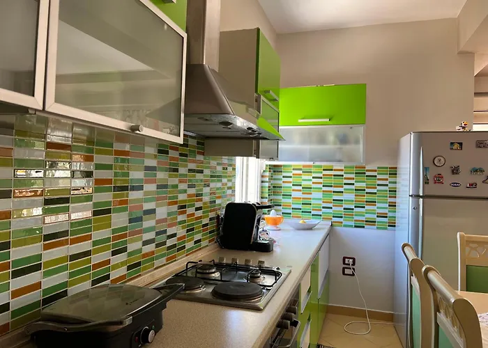 Sea View Apartment, Апартаменты