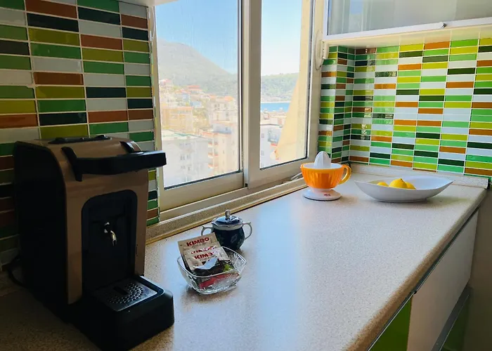 Daire Sea View Apartment,
