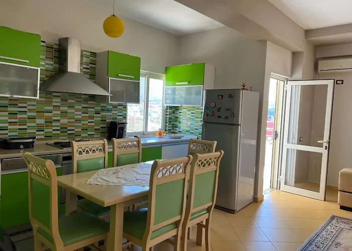 Sea View Apartment, * Himarë