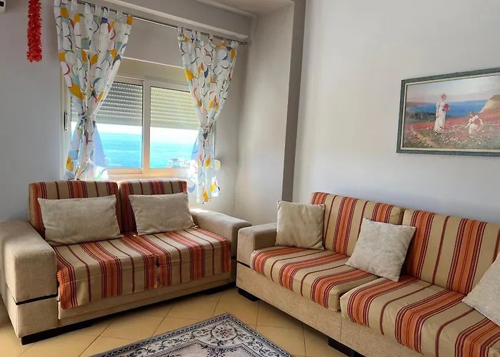 Sea View Apartment, Апартаменты Химара